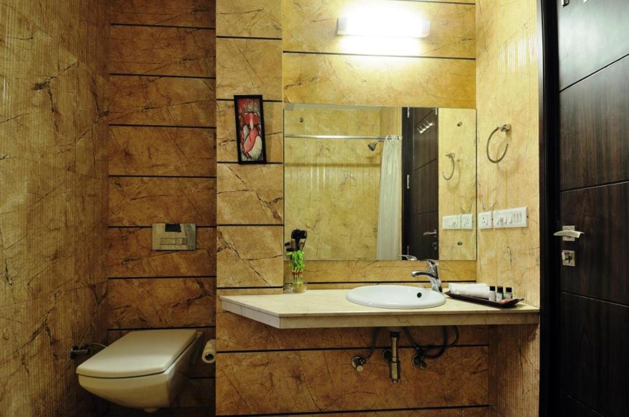 Hotel Rr Residency Delhi Zewnętrze zdjęcie