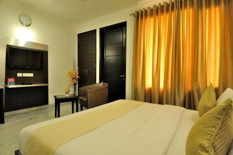 Hotel Rr Residency Delhi Zewnętrze zdjęcie
