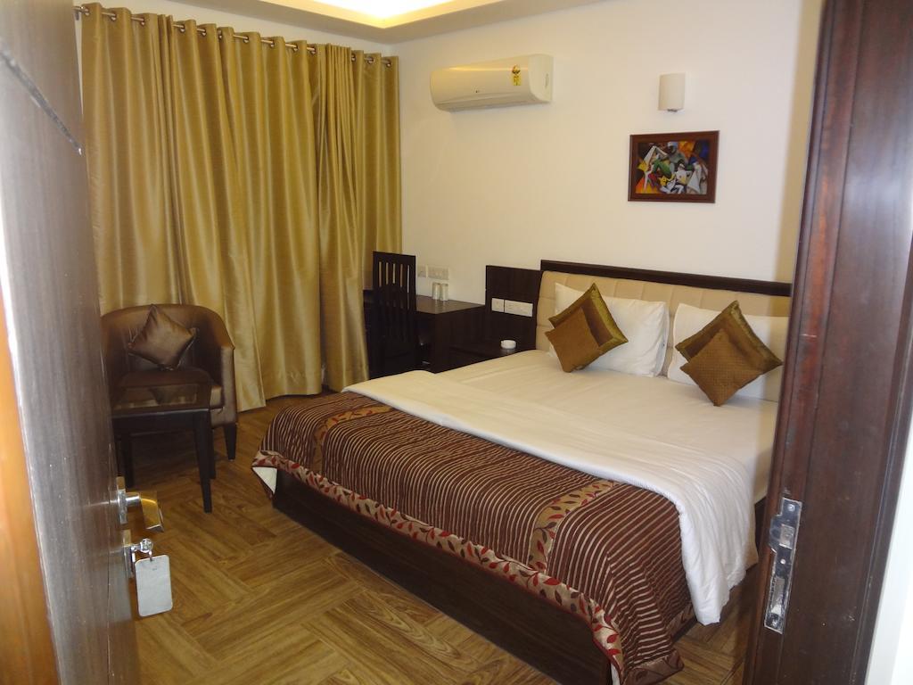 Hotel Rr Residency Delhi Zewnętrze zdjęcie