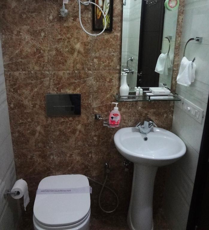 Hotel Rr Residency Delhi Zewnętrze zdjęcie