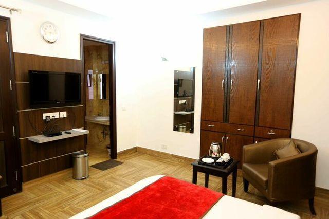 Hotel Rr Residency Delhi Zewnętrze zdjęcie